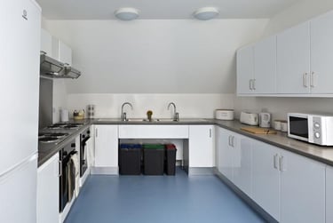 1 bed flat, East Sands, City Centre, St Andrews, KY168LH - Image 6